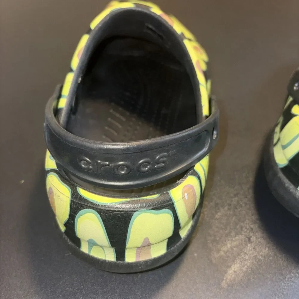 Avocado Crocs Men’s Size 11 Comfort, Footwear Novelty Clogs